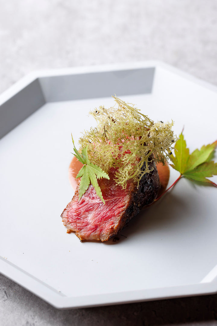 隠された風景：内なる花を発見する